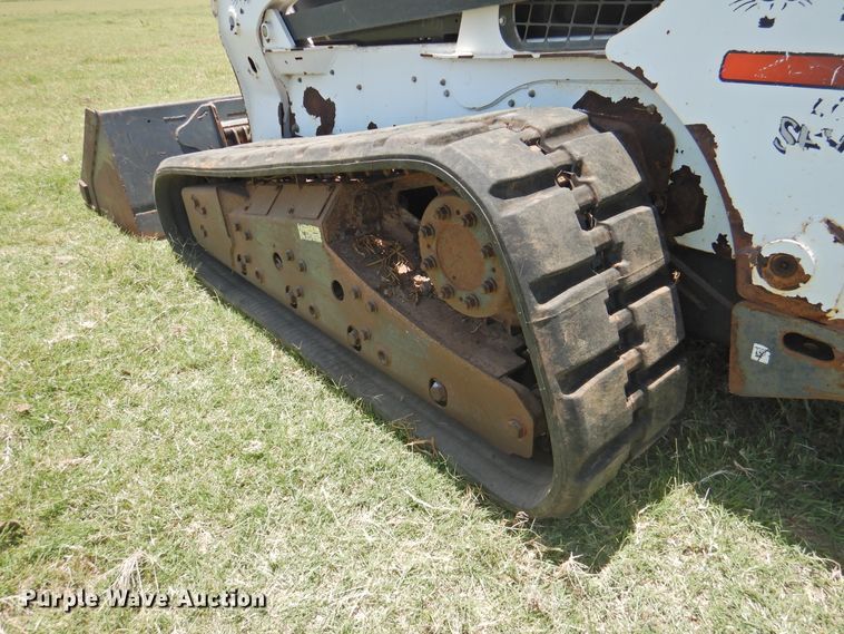image for item GN9956 2011 Bobcat T870  tracked skid steer loader
