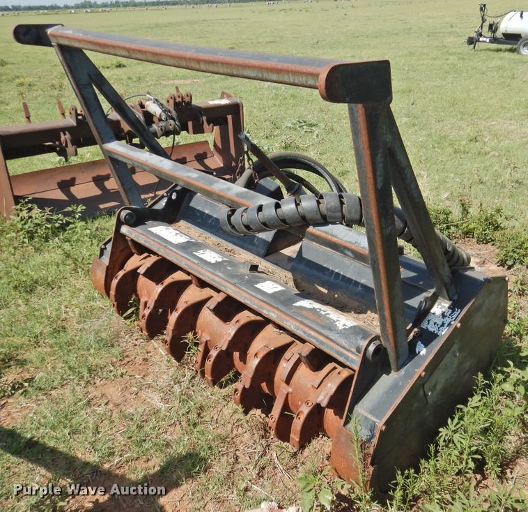 image for item GN9958 Bobcat skid steer forestry cutter