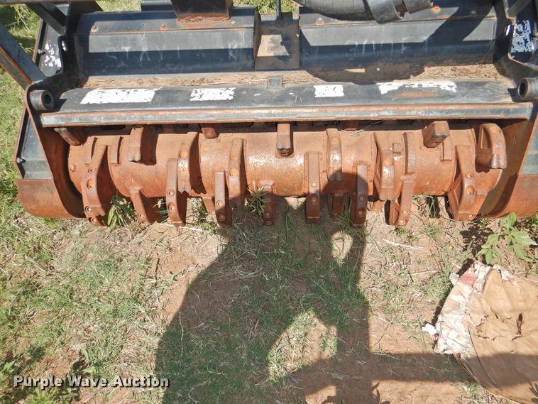 image for item GN9958 Bobcat skid steer forestry cutter