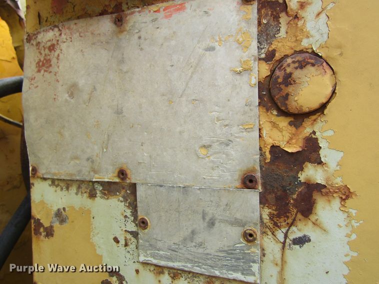 image for item GQ9042 Vermeer T600C  trencher