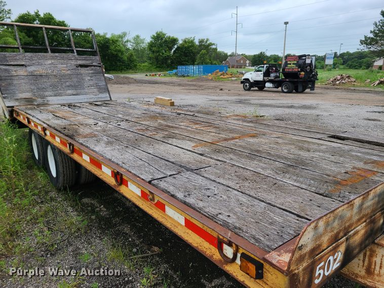 image for item GT9161 1993 Eagle Body equipment trailer