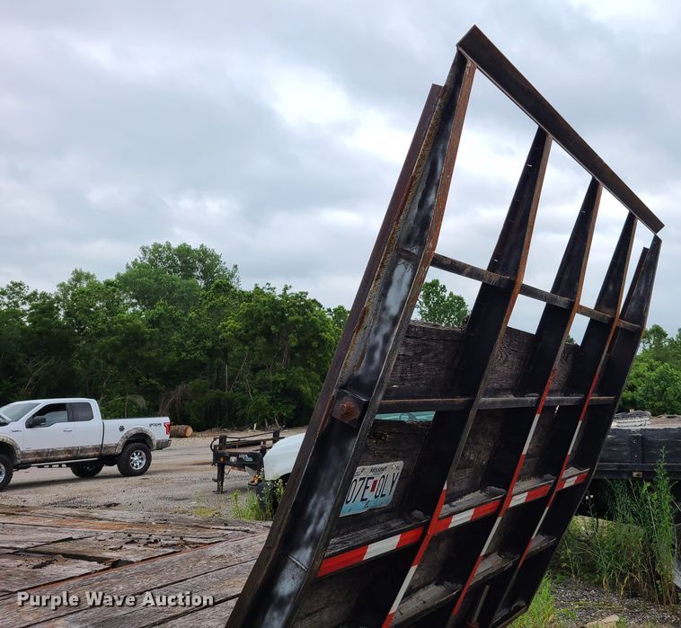 image for item GT9161 1993 Eagle Body equipment trailer