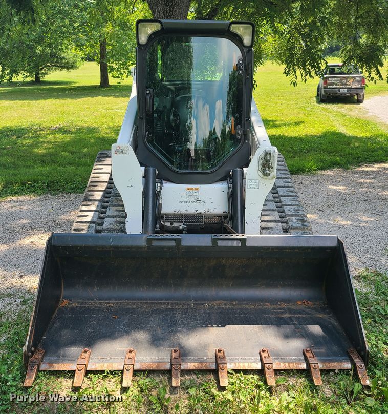 image for item GT9189 2010 Bobcat T630  tracked skid steer loader