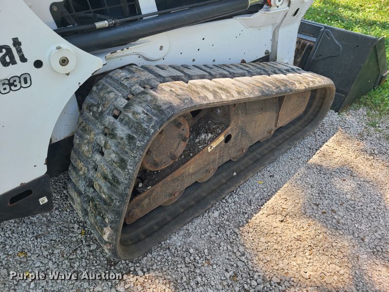 image for item GT9189 2010 Bobcat T630  tracked skid steer loader