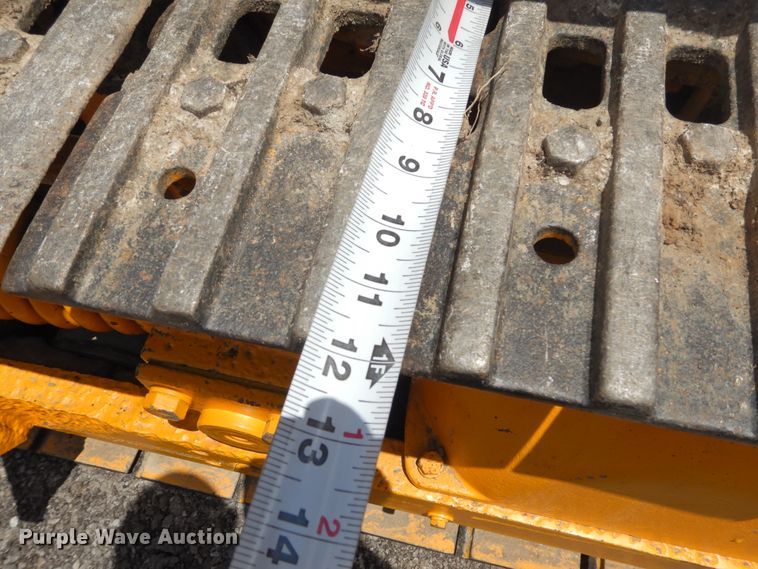 image for item GT9307 John Deere 350B  dozer