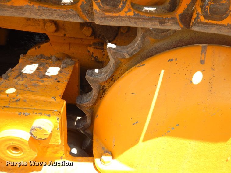 image for item GT9307 John Deere 350B  dozer
