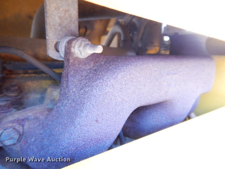 image for item GT9307 John Deere 350B  dozer