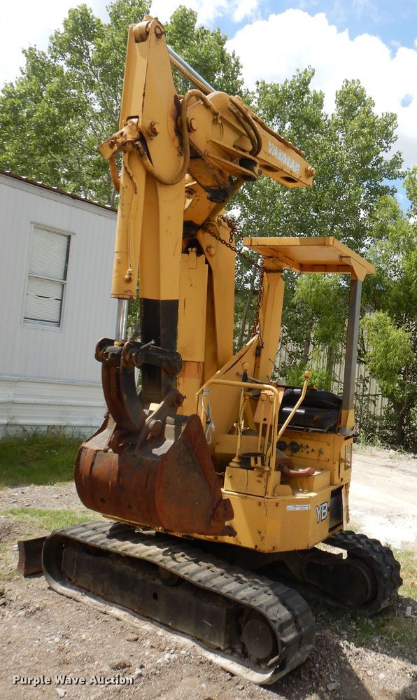 image for item GT9319 Yanmar YB-281  mini excavator