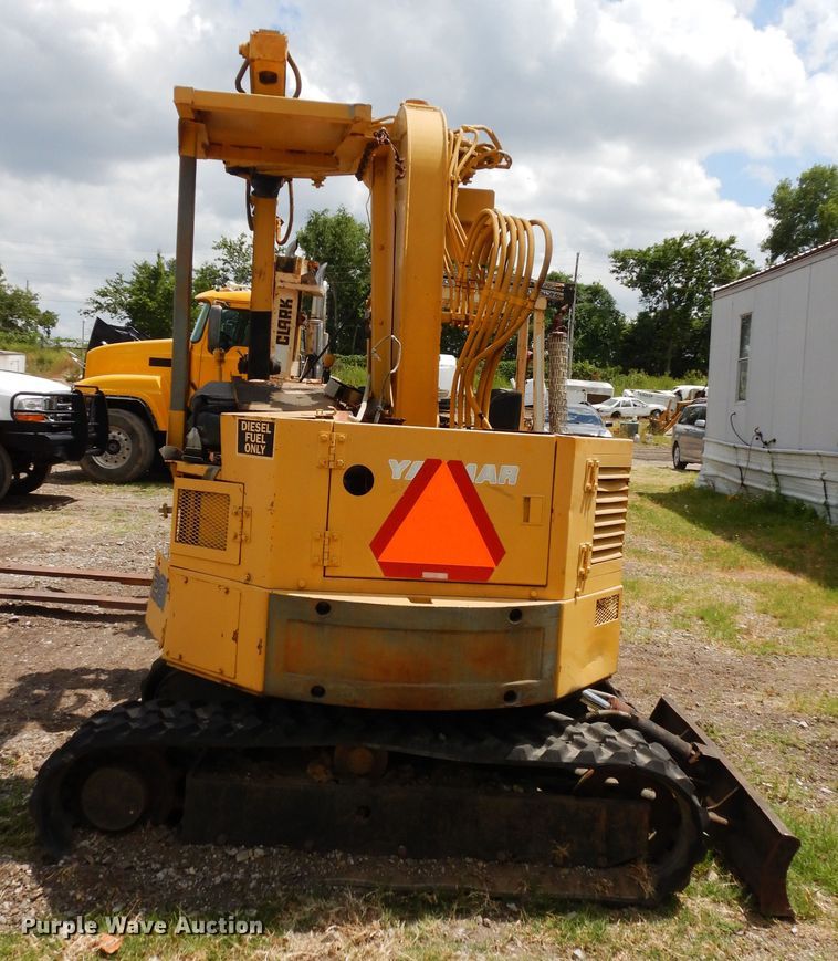 image for item GT9319 Yanmar YB-281  mini excavator