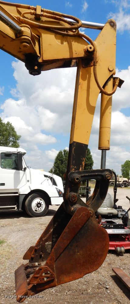 image for item GT9319 Yanmar YB-281  mini excavator