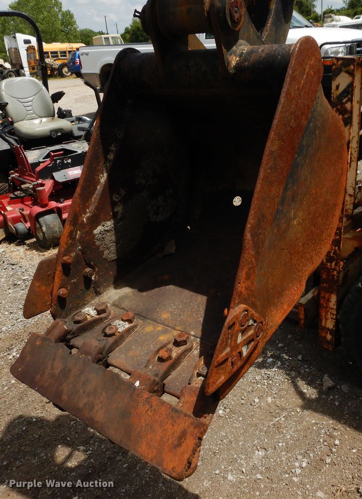 image for item GT9319 Yanmar YB-281  mini excavator