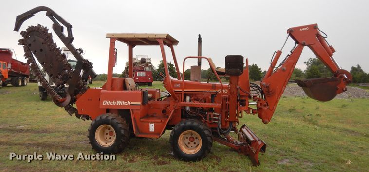 image for item GT9358 1995 Ditch Witch 5110  trencher