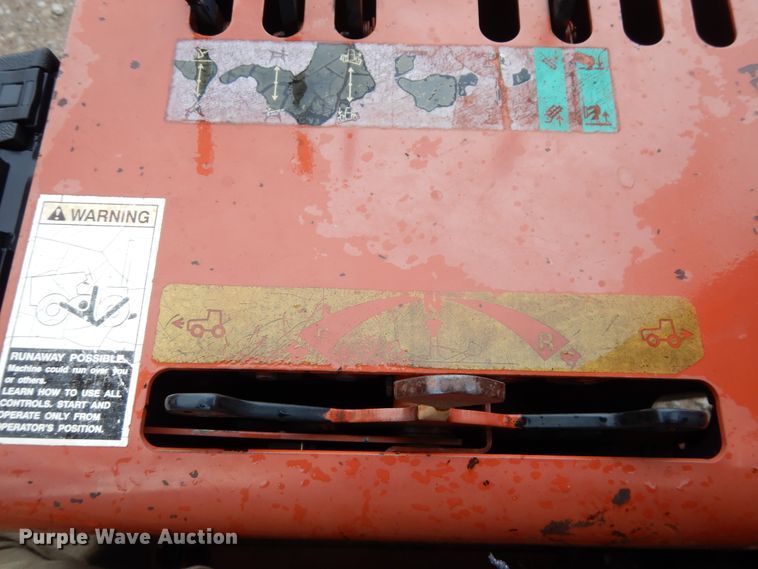 image for item GT9358 1995 Ditch Witch 5110  trencher