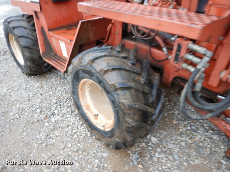 image for item GT9358 1995 Ditch Witch 5110  trencher