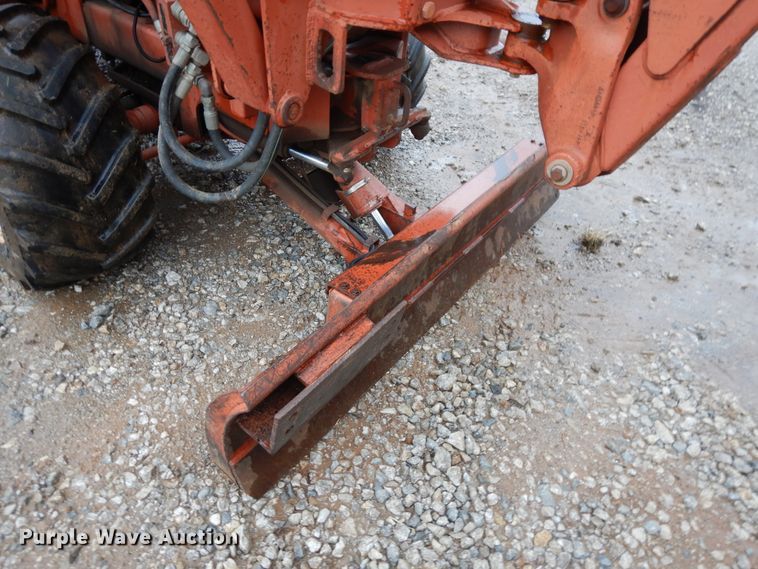 image for item GT9358 1995 Ditch Witch 5110  trencher