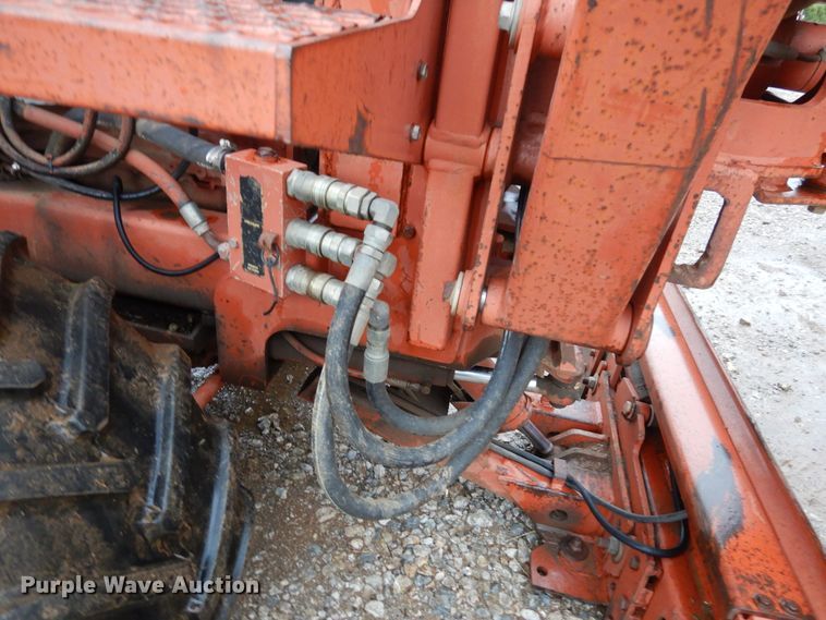 image for item GT9358 1995 Ditch Witch 5110  trencher