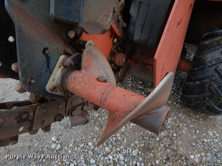 image for item GT9358 1995 Ditch Witch 5110  trencher