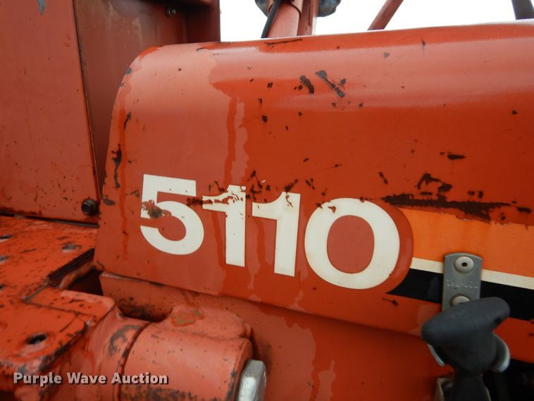 image for item GT9358 1995 Ditch Witch 5110  trencher