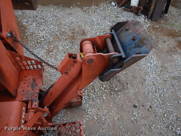 image for item GT9358 1995 Ditch Witch 5110  trencher