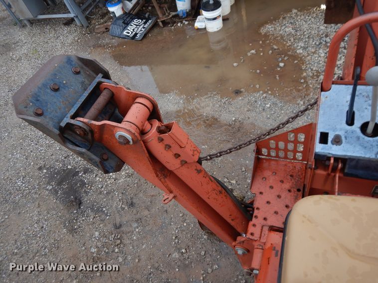 image for item GT9358 1995 Ditch Witch 5110  trencher