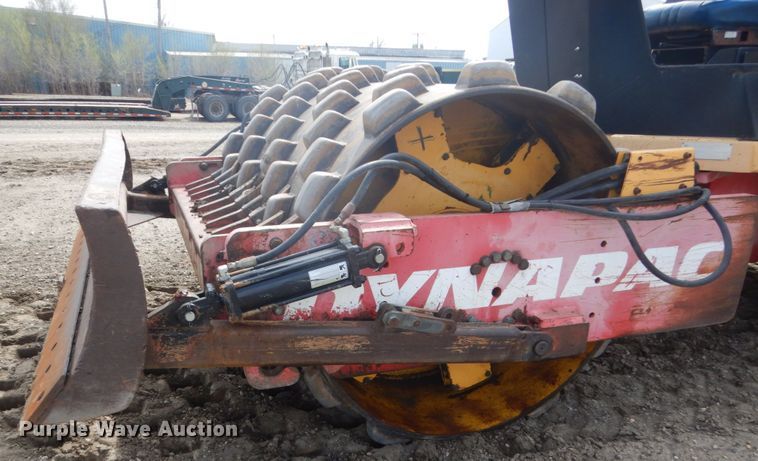 image for item GW9874 1996 Dynapac CA151 Series 15 single drum vibratory roller