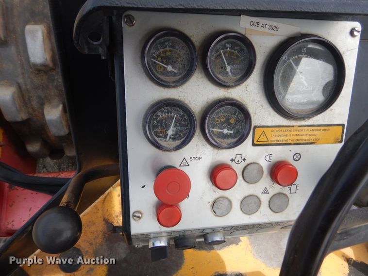 image for item GW9874 1996 Dynapac CA151 Series 15 single drum vibratory roller