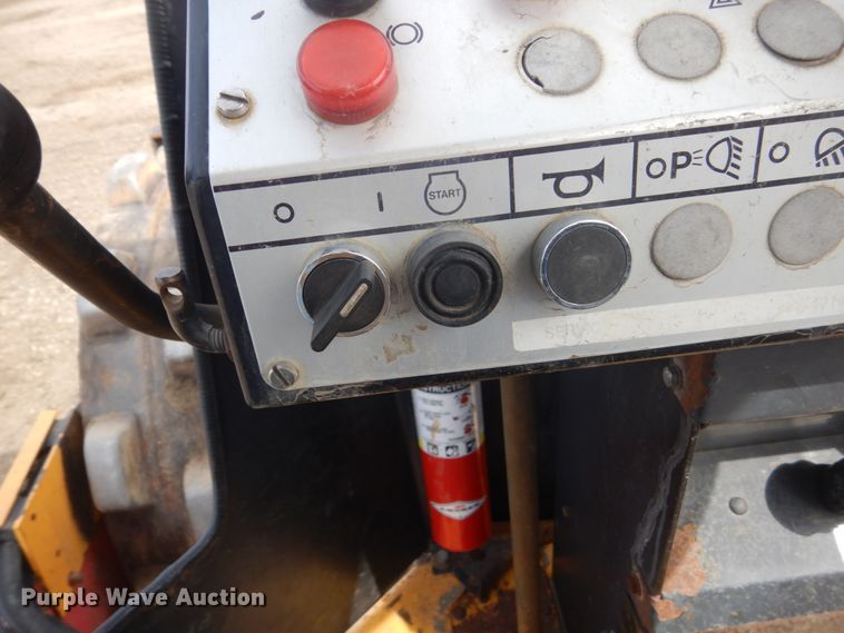 image for item GW9874 1996 Dynapac CA151 Series 15 single drum vibratory roller