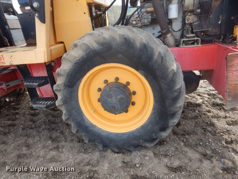 image for item GW9874 1996 Dynapac CA151 Series 15 single drum vibratory roller