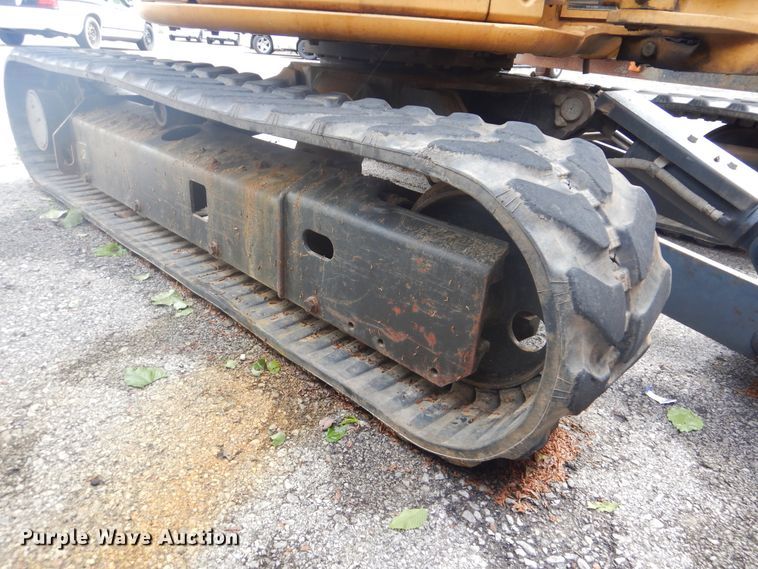 image for item GY9834 2007 John Deere 35D mini excavator