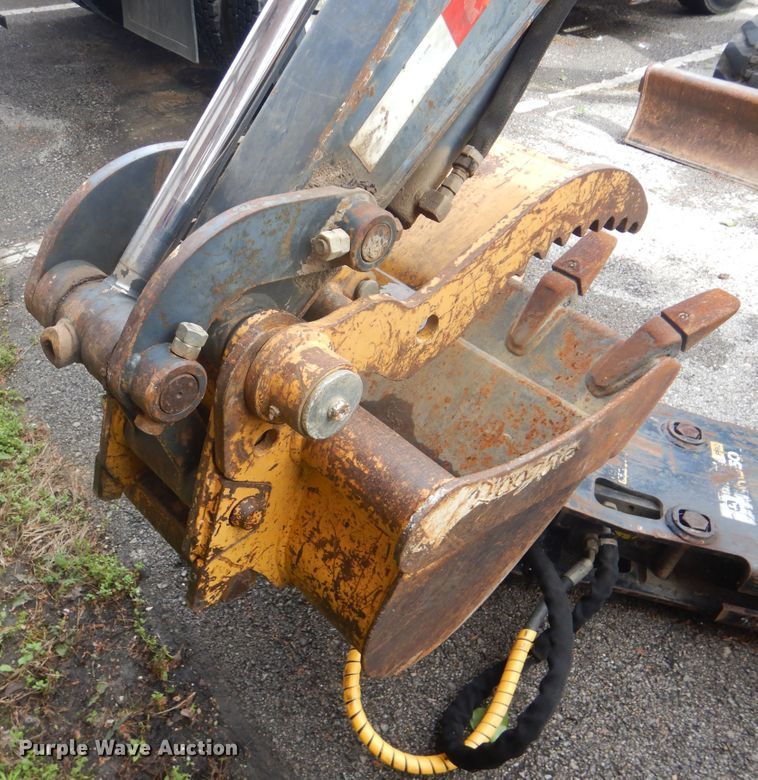 image for item GY9834 2007 John Deere 35D mini excavator