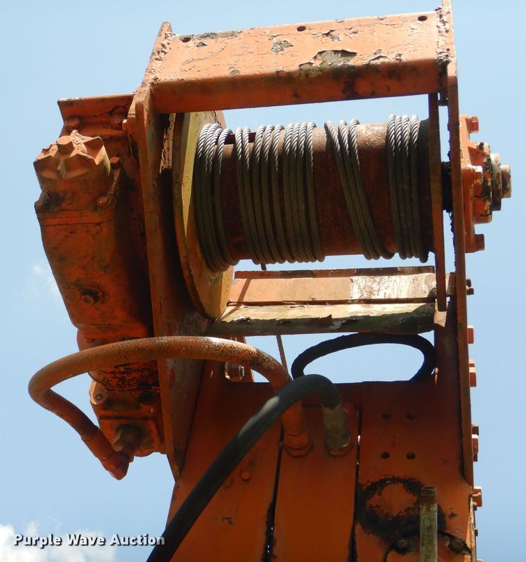 image for item HM9669 1984 GMC C7000  crane truck