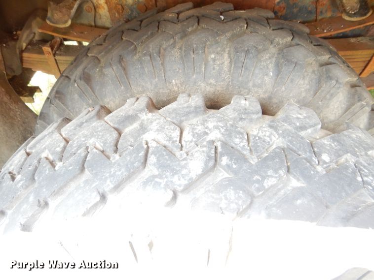 image for item HM9669 1984 GMC C7000  crane truck