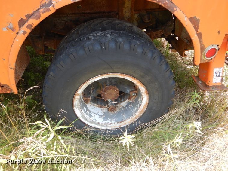 image for item HM9669 1984 GMC C7000  crane truck