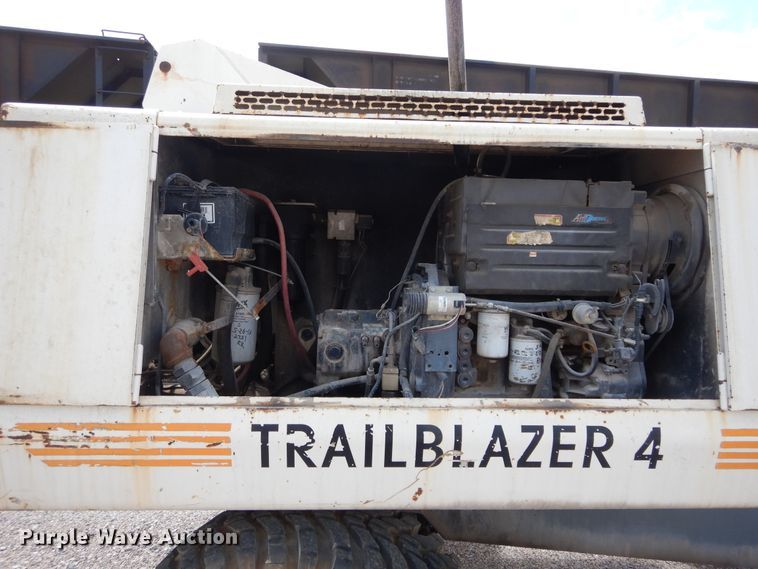image for item HS9712 Simon Trail Blazer 40  boom lift
