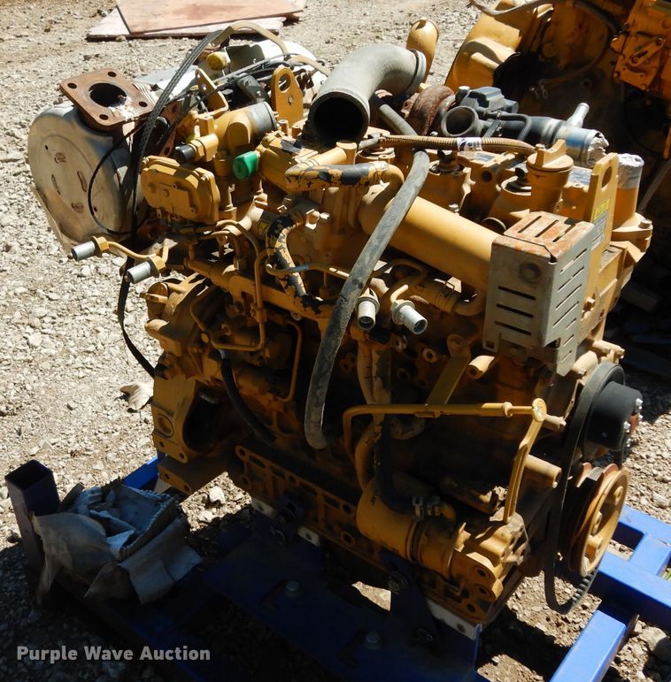 image for item HV9294 Caterpillar C3.3B 3.3L four cylinder diesel engine