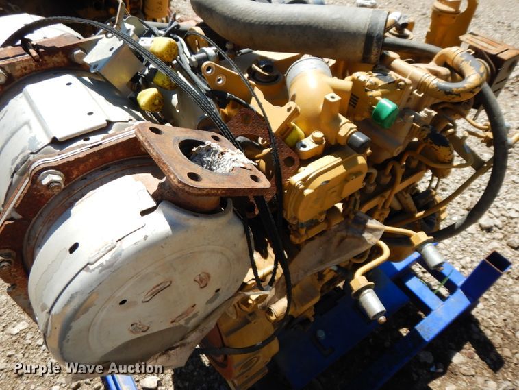 image for item HV9294 Caterpillar C3.3B 3.3L four cylinder diesel engine