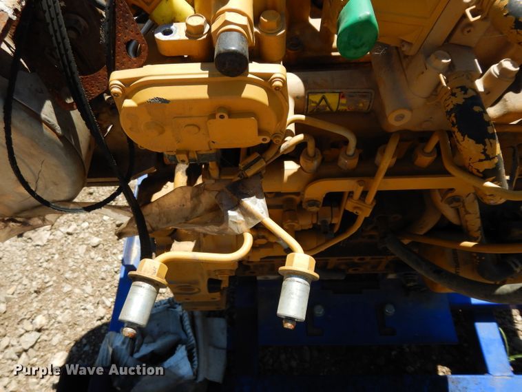 image for item HV9294 Caterpillar C3.3B 3.3L four cylinder diesel engine