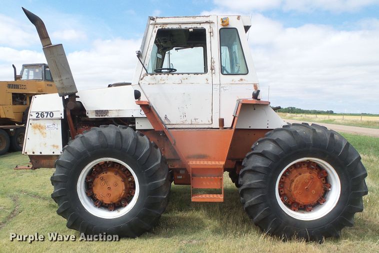 image for item DD0409 Case 2670  4WD tractor