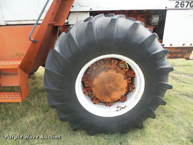 image for item DD0409 Case 2670  4WD tractor