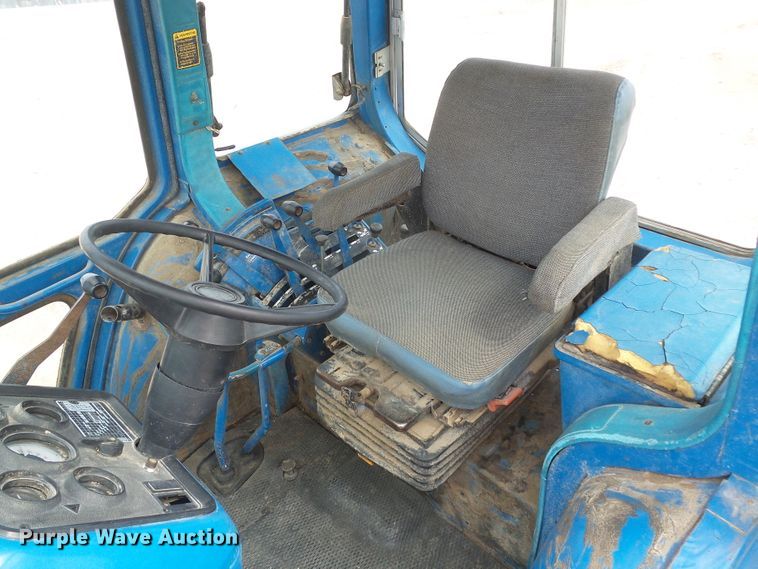 image for item DD0413 Ford TW35  tractor