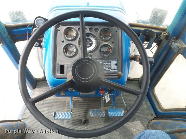 image for item DD0413 Ford TW35  tractor