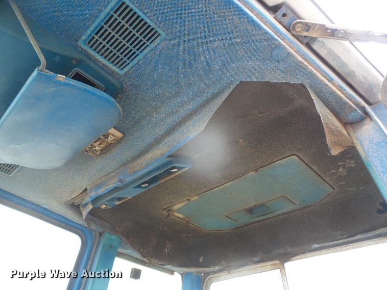 image for item DD0413 Ford TW35  tractor