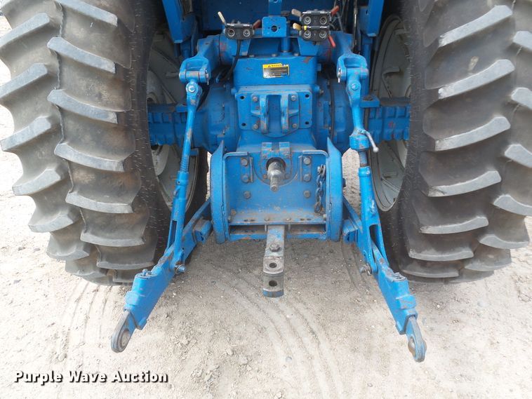 image for item DD0413 Ford TW35  tractor