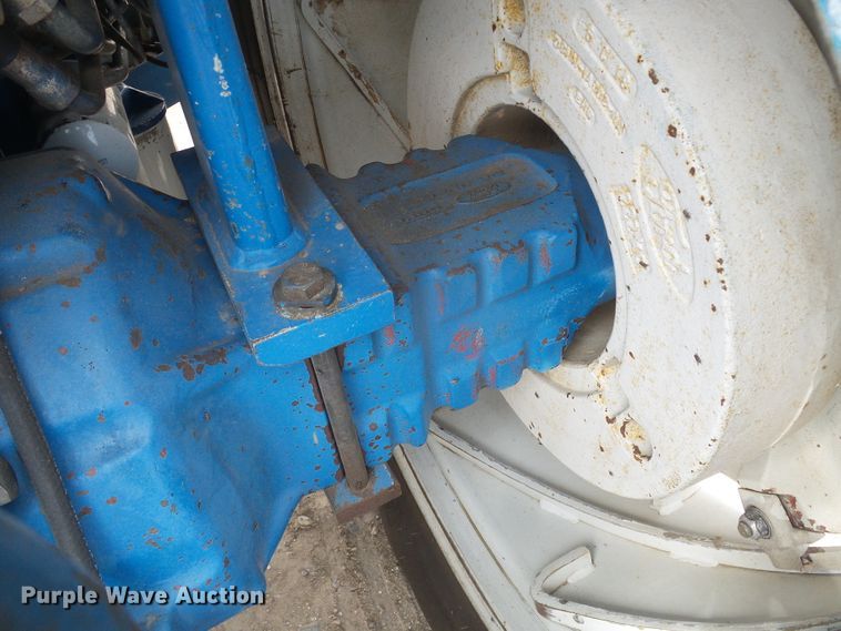 image for item DD0413 Ford TW35  tractor