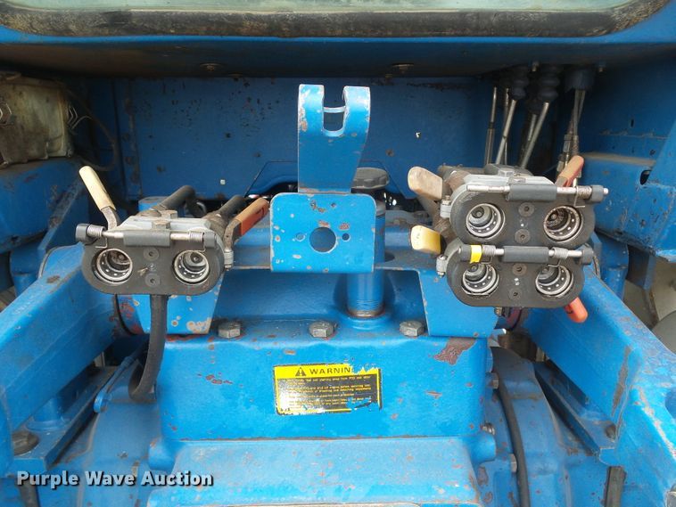 image for item DD0413 Ford TW35  tractor