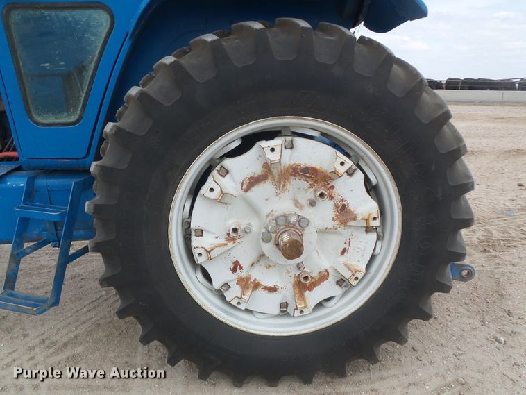 image for item DD0413 Ford TW35  tractor