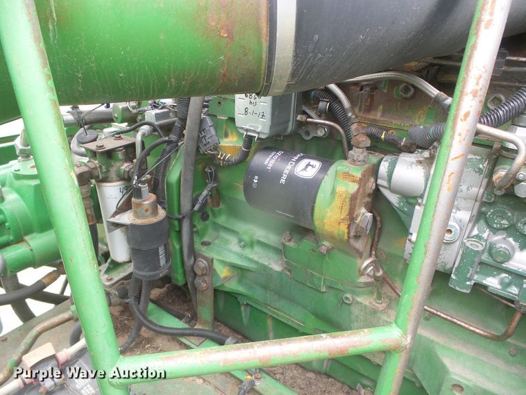 image for item DD0422 1989 John Deere 9600 combine