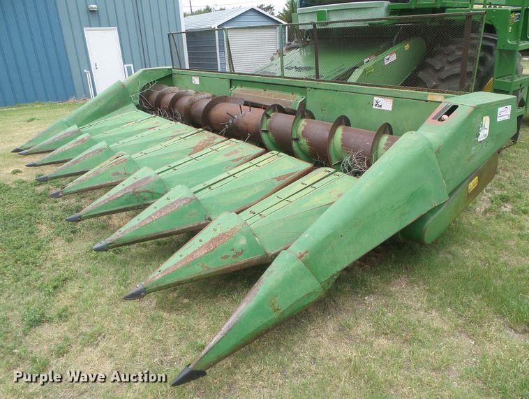 image for item DD0423 John Deere 853A all-crop head