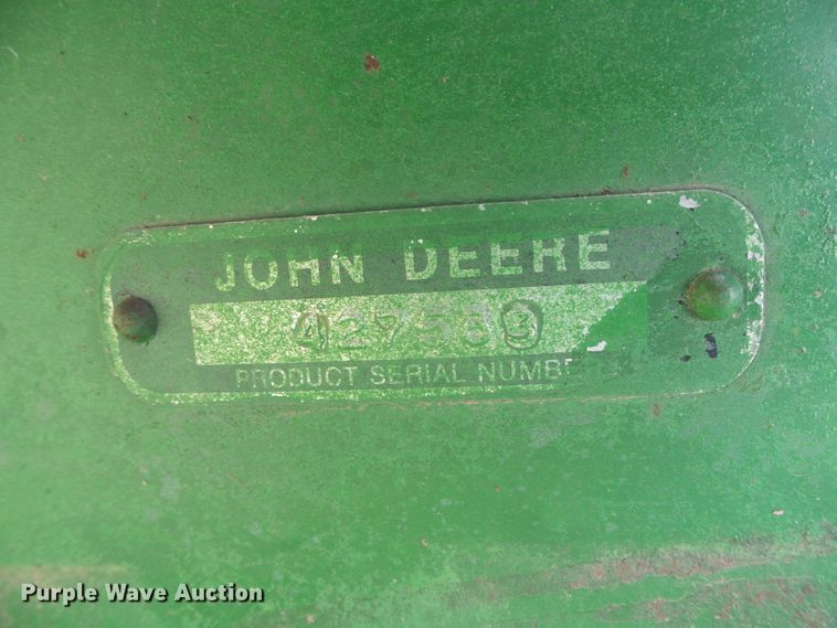 image for item DD0423 John Deere 853A all-crop head
