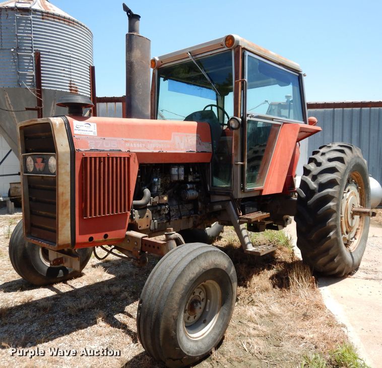 image for item DF4207 1980 Massey-Ferguson 2705  tractor